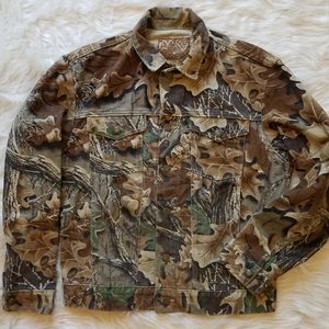 wrangler rugged wear camo jeans